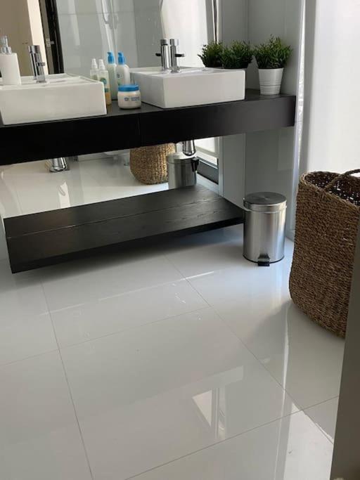 Fuzeta Stylish 1 Bedroom Apartment - Amazing Views Eksteriør bilde